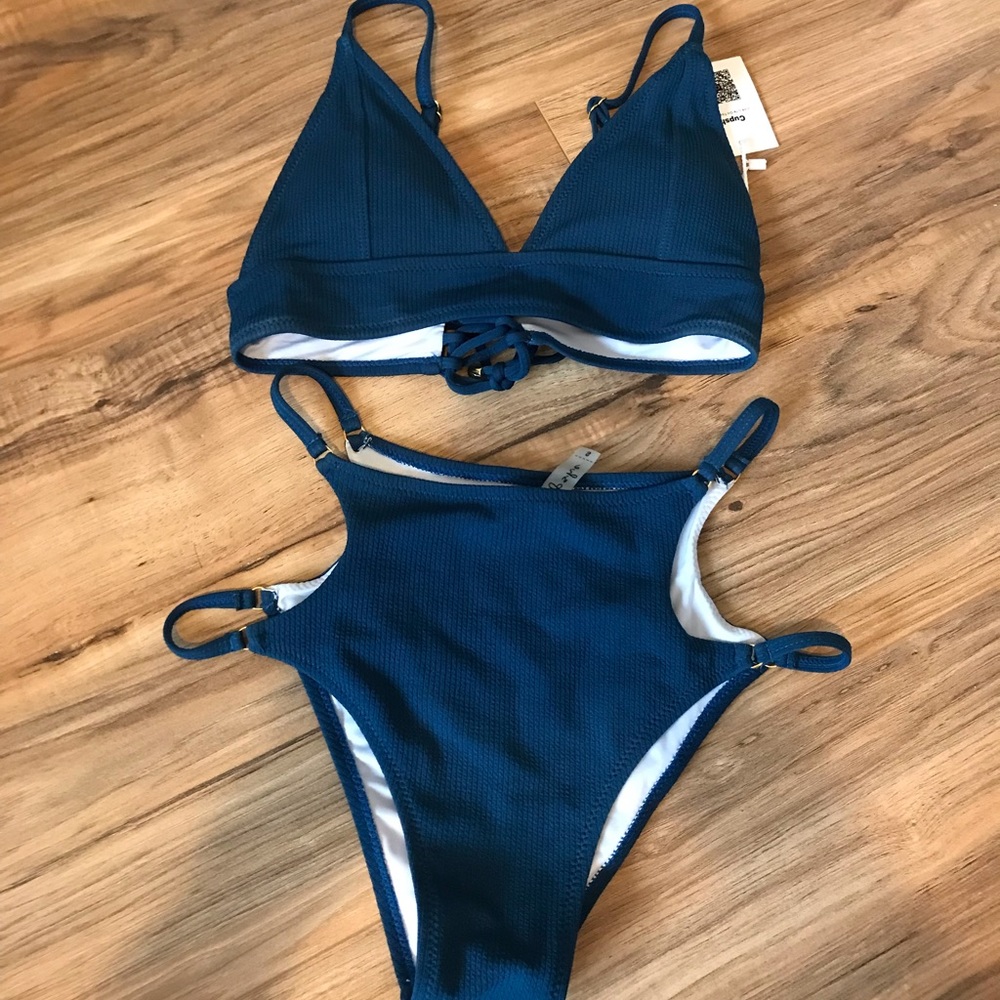 Ribbed Cupshe Swimsuit.